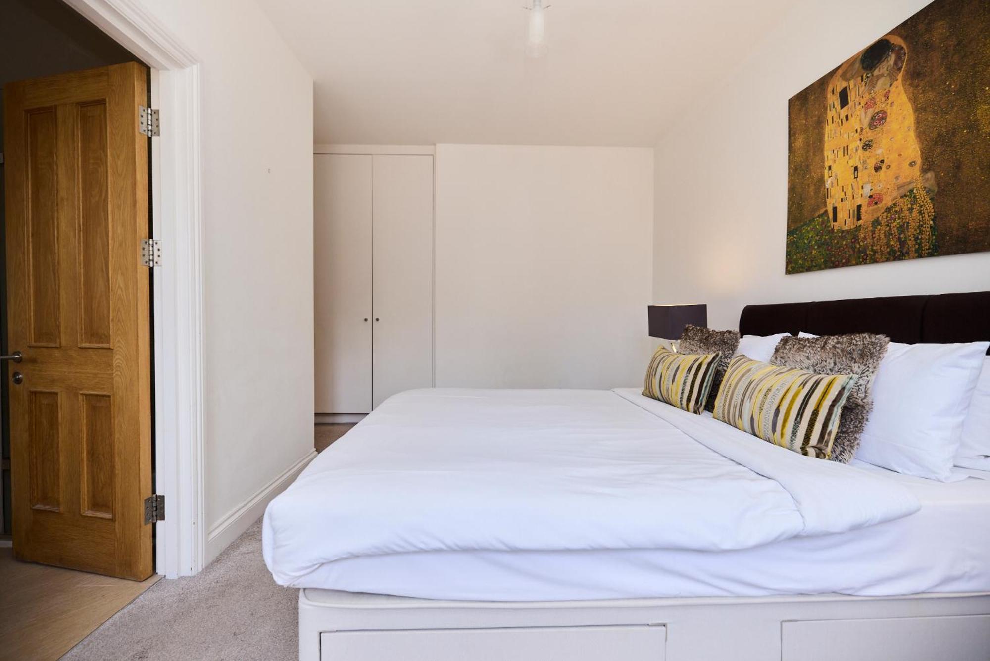 The Porchester Gardens - Modern & Bright 4Bdr With Garden And Parking Londra Esterno foto